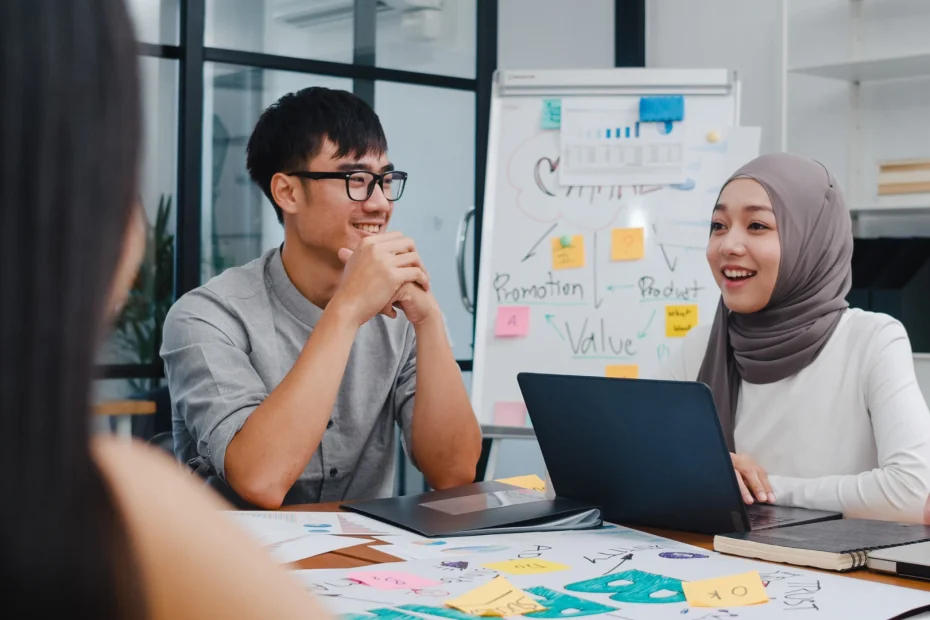 Strategi Bisnis Anti-Arus_ Kenapa Tidak Ekspansi Justru Bisa Selamatkan Bisnis