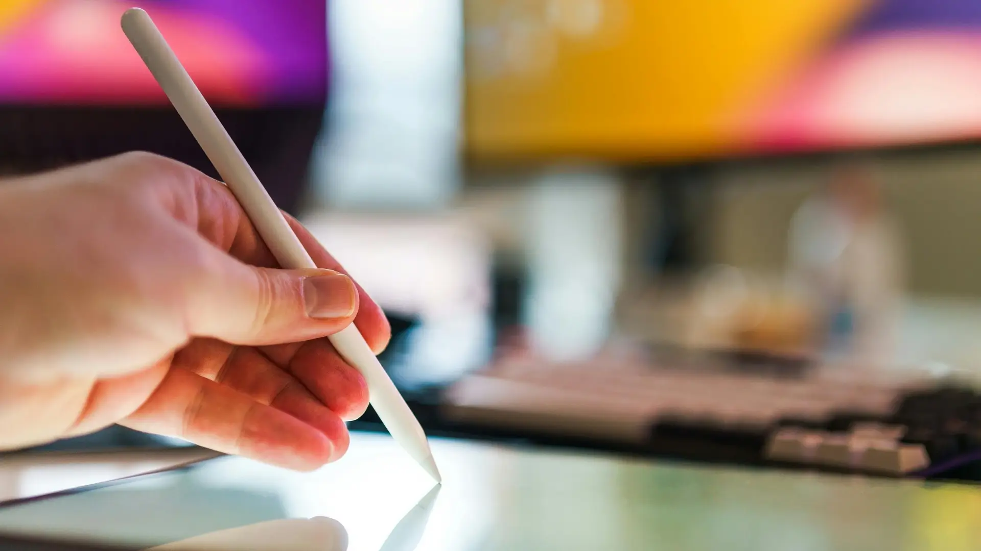 Fitur Pelacakan Real-Time (Real-Time Tracking)